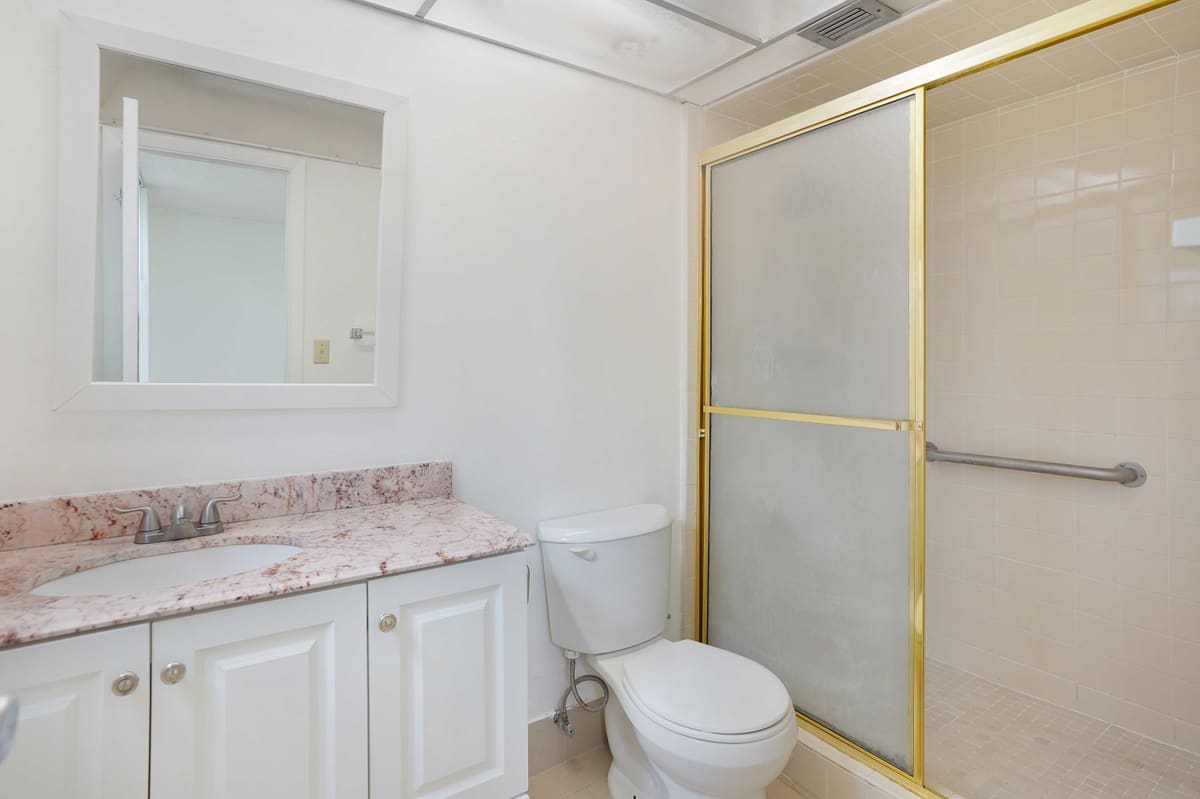 SW 81 Ave, North Lauderdale, FL — photo 11 of 13