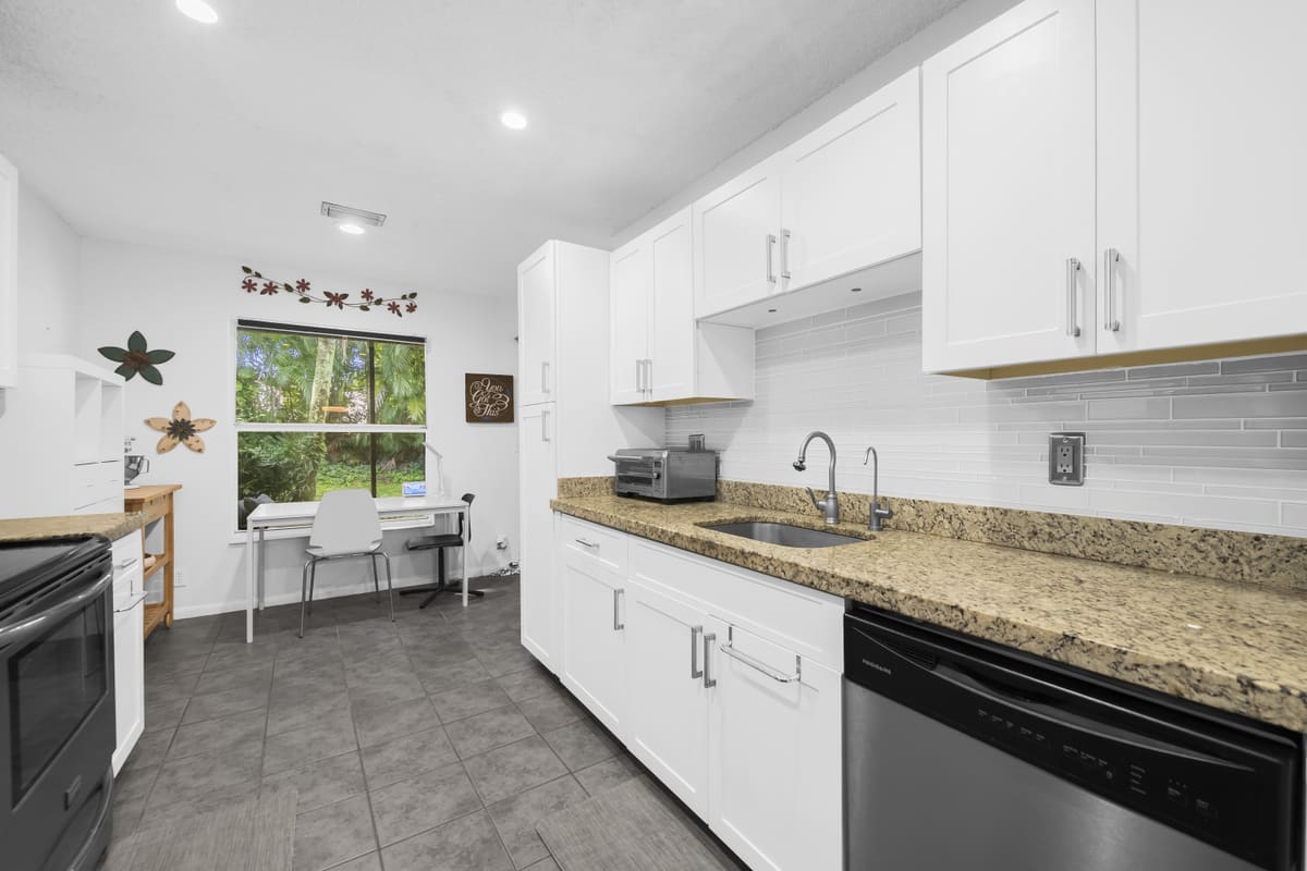 2559 NW 42nd Ave, Coconut Creek, FL 33066 — photo 18 of 24
