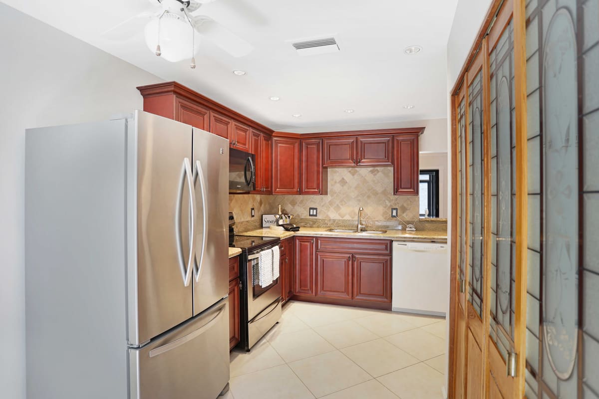 42nd Ave, Coconut Creek, FL — photo 1 of 17