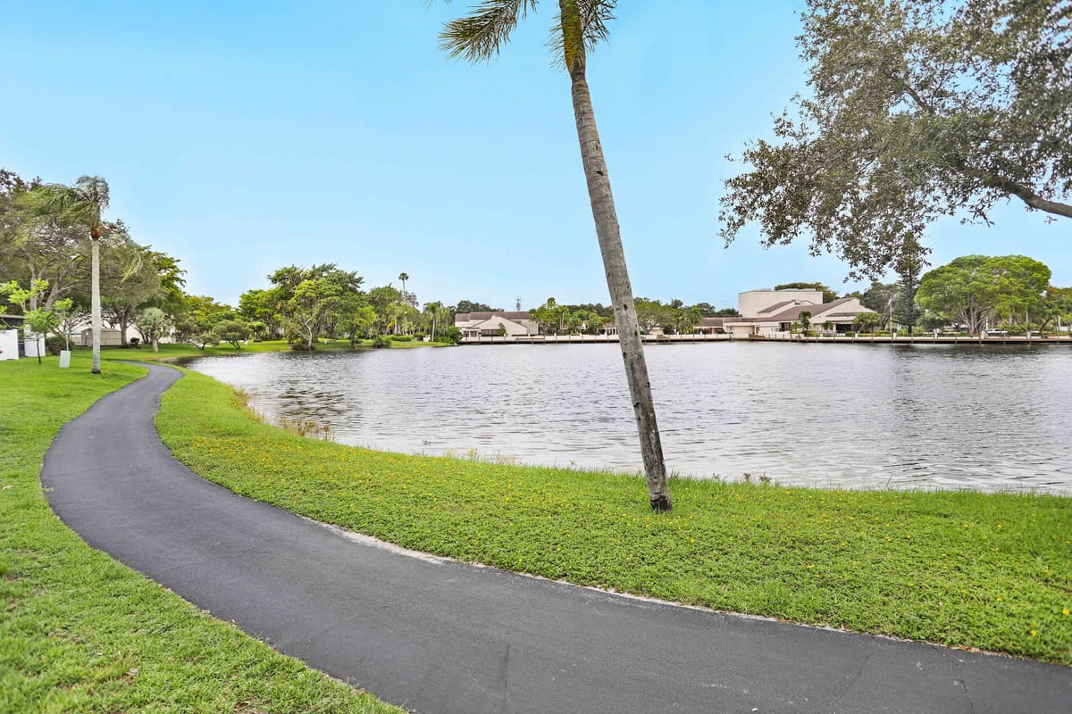 42nd Ave, Coconut Creek, FL — photo 16 of 17