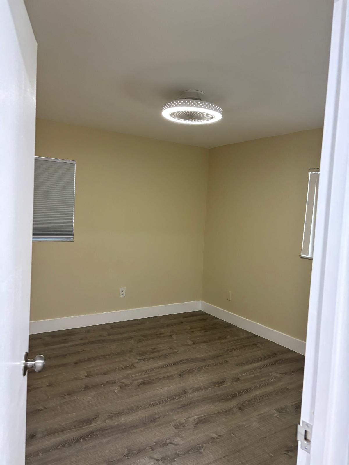 Somerset Dr, Lauderdale Lakes, FL — photo 5 of 5