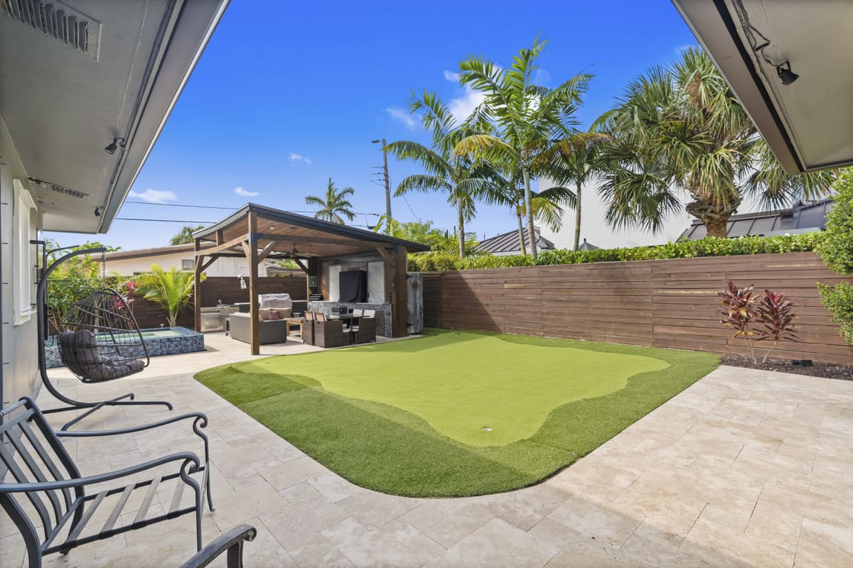 Oleander Way, Laderdale By The Sea, FL — photo 18 of 21