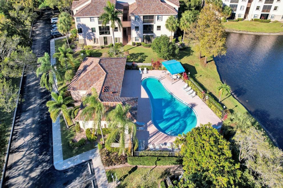 Coral Tree Circle, Coconut Creek, FL — photo 1 of 14