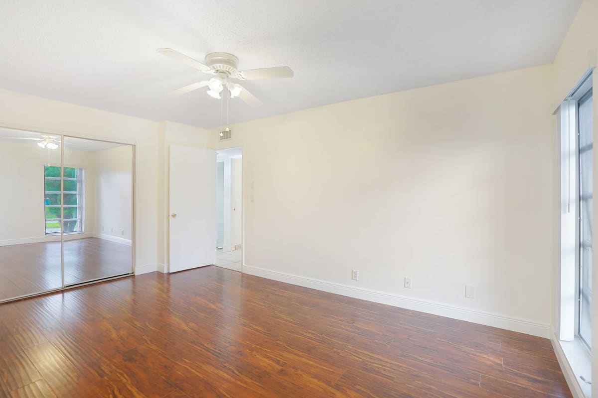 Courtyard Dr, Margate, FL — photo 11 of 14