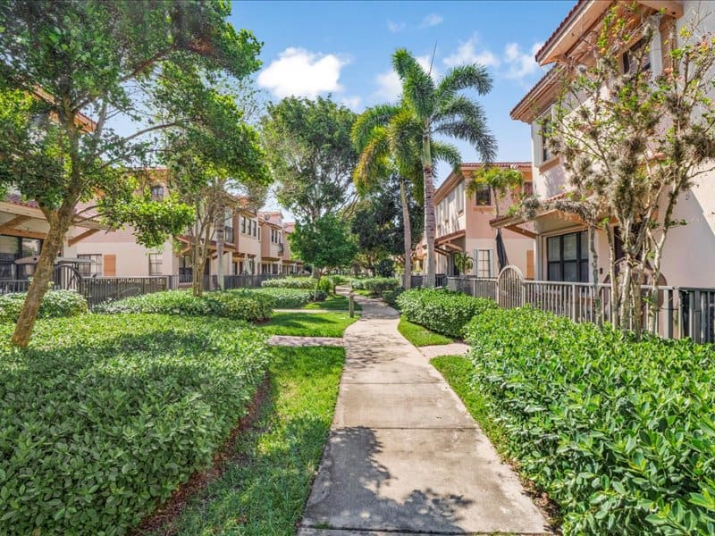 4712 Grand Cypress Circle, Coconut Creek, FL 33073 — photo 14 of 25